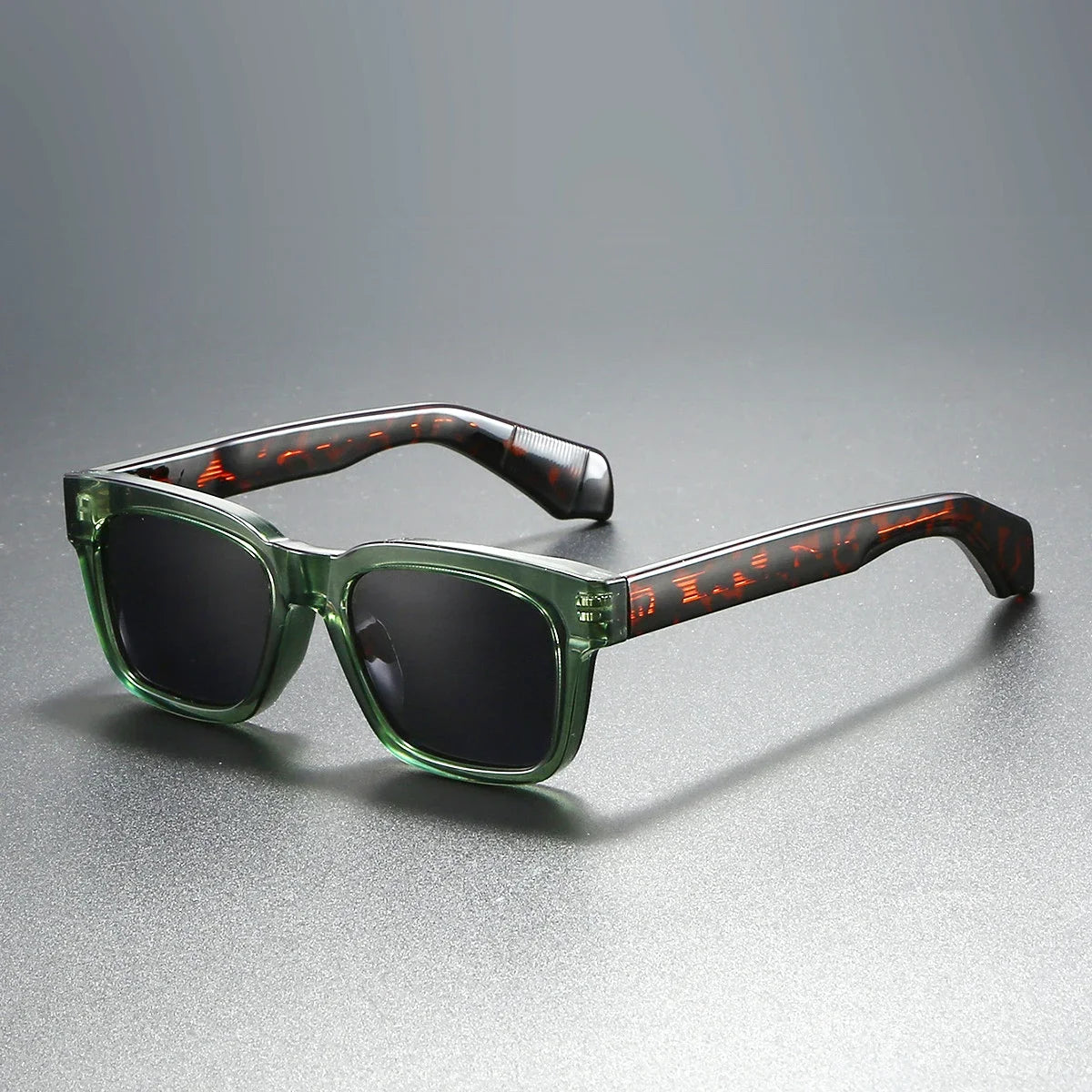 The Marylebone Polarized Square Sunglasses