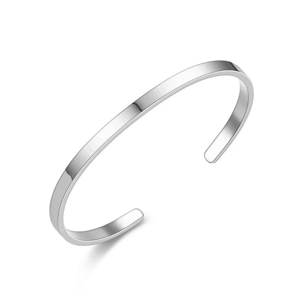 The Richmond Minimalist Cuban Cuff