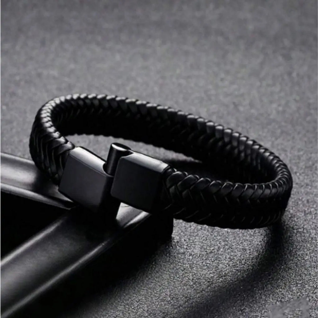 The Henley Braided Leather Wrap