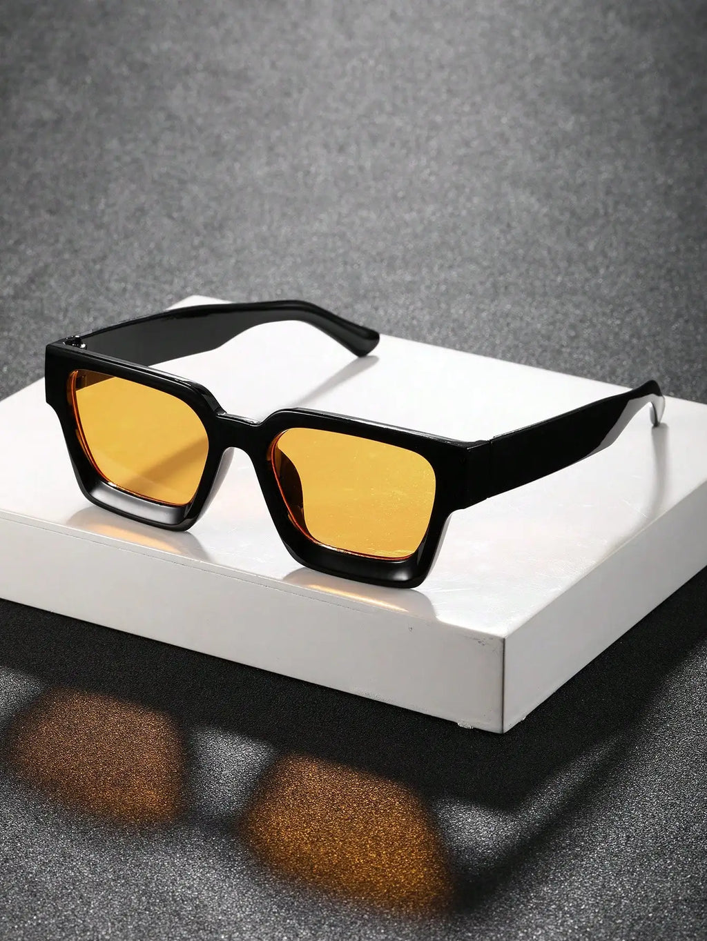 The Bloomsbury Rectangle Sunglasses