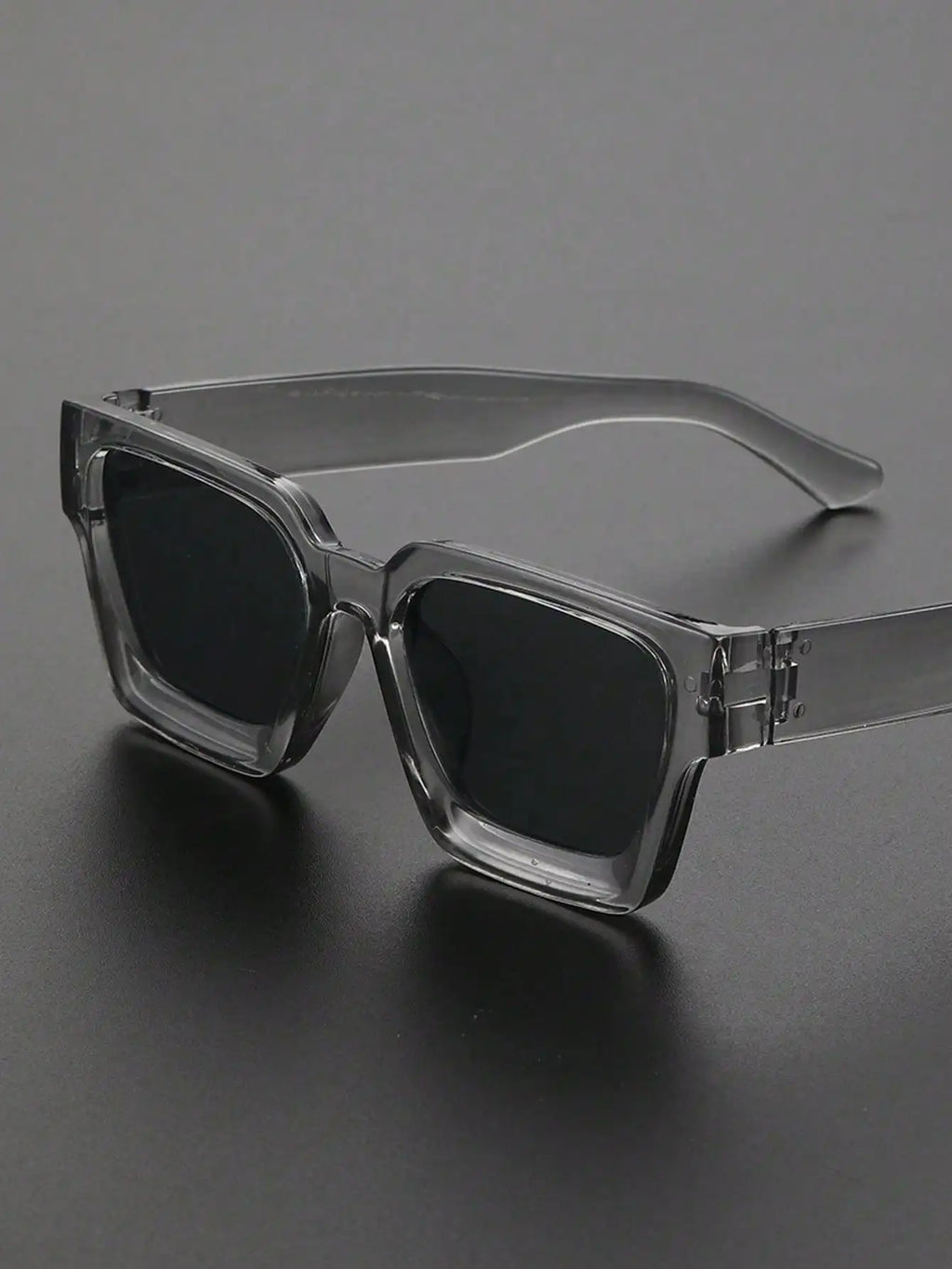 The Bloomsbury Rectangle Sunglasses